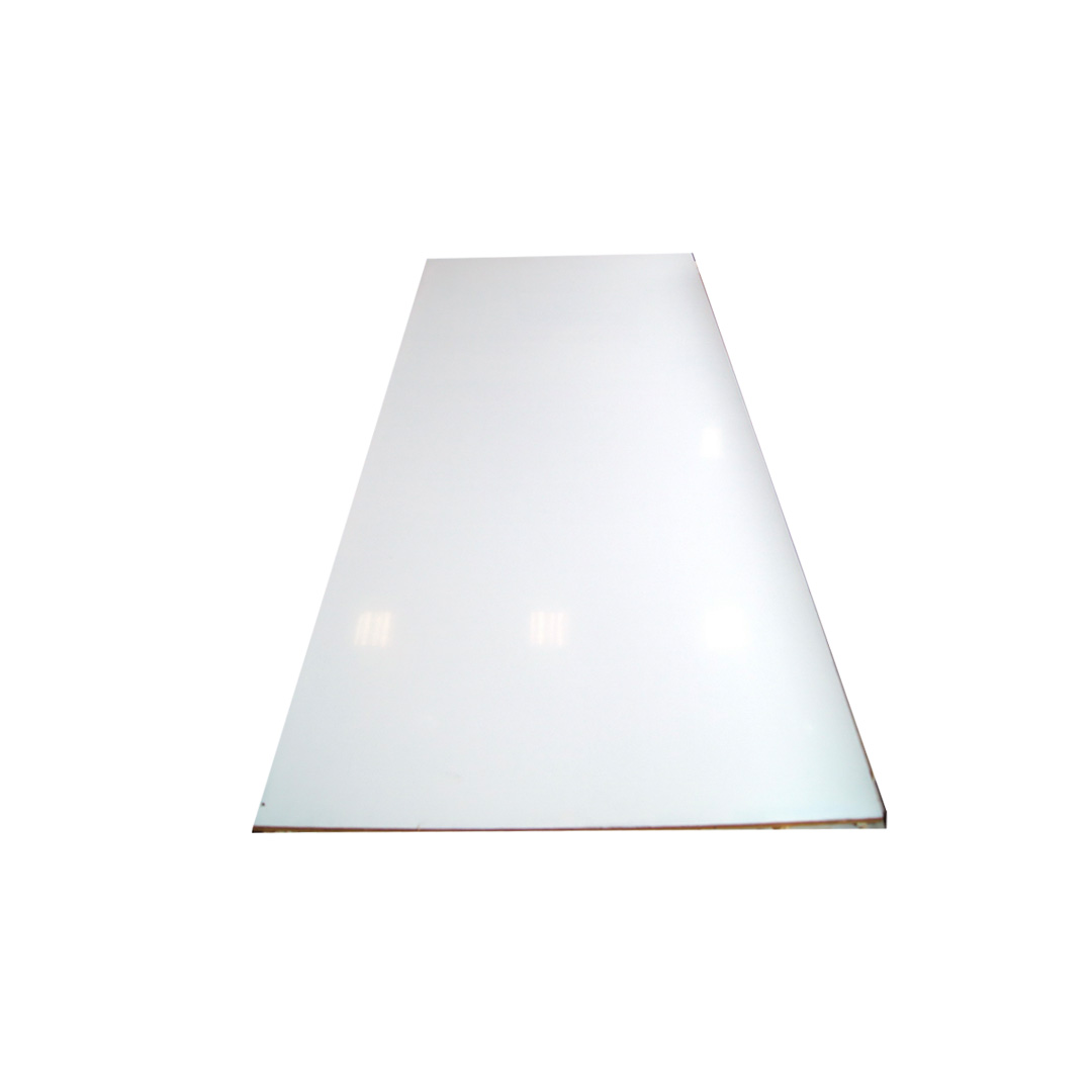 ไม้อัดคีรีบอร์ดขาว ไส้ MDF 3mm.